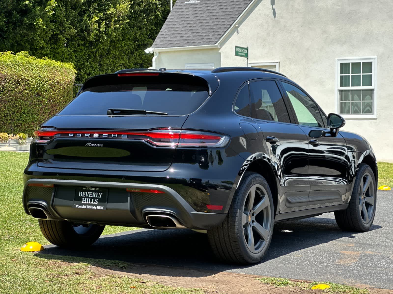 2026 Porsche Macan Macan