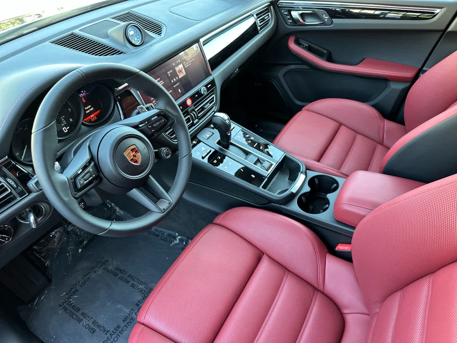 2026 Porsche Macan Macan T