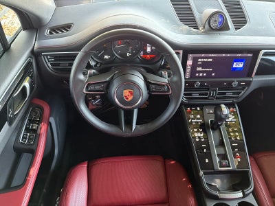 2024 Porsche Macan Macan (MY24)
