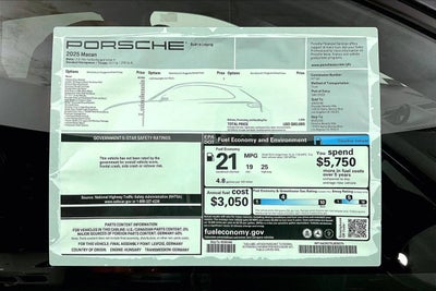 2025 Porsche Macan AWD