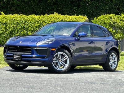 2025 Porsche Macan Base