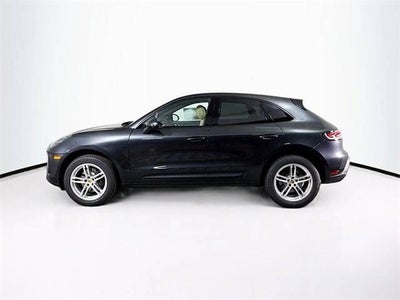 2025 Porsche Macan Base