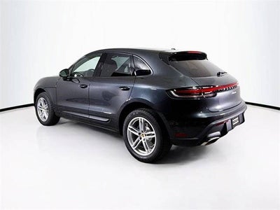 2025 Porsche Macan Base