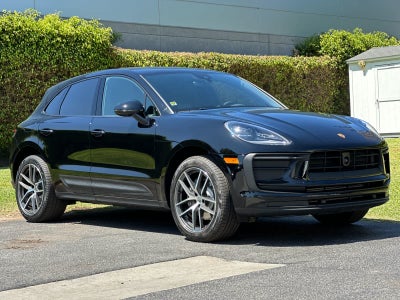 2025 Porsche Macan Macan