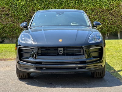 2025 Porsche Macan Macan