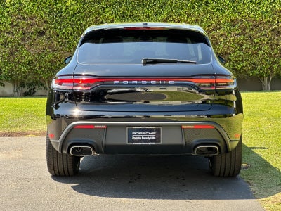 2025 Porsche Macan Macan