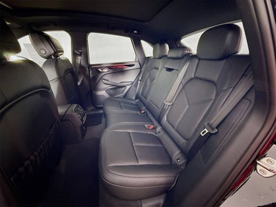 2025 Porsche Macan Macan