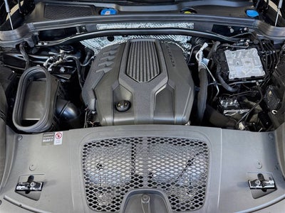 2025 Porsche Macan Macan