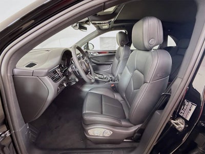 2025 Porsche Macan Macan