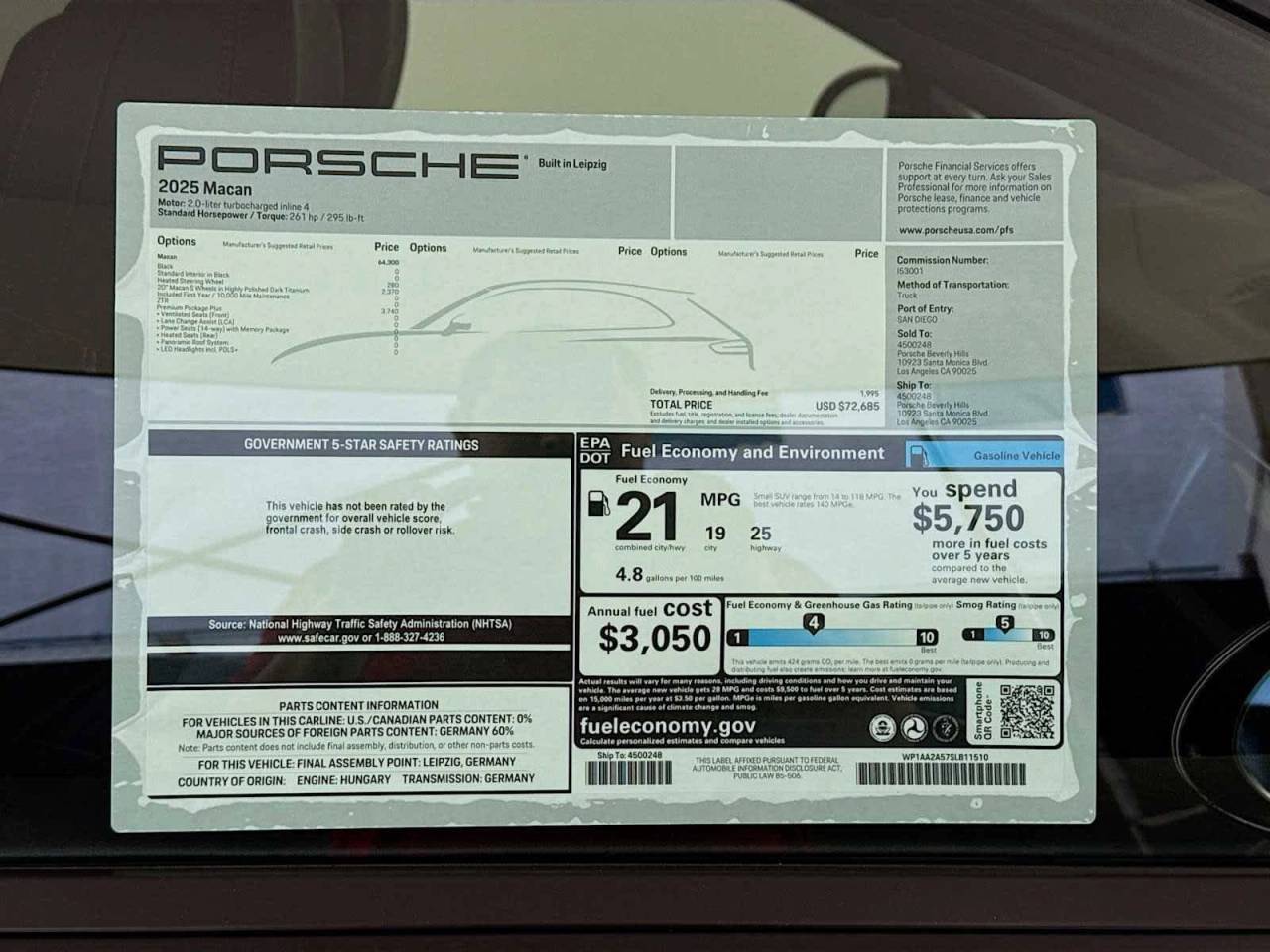 2025 Porsche Macan Base