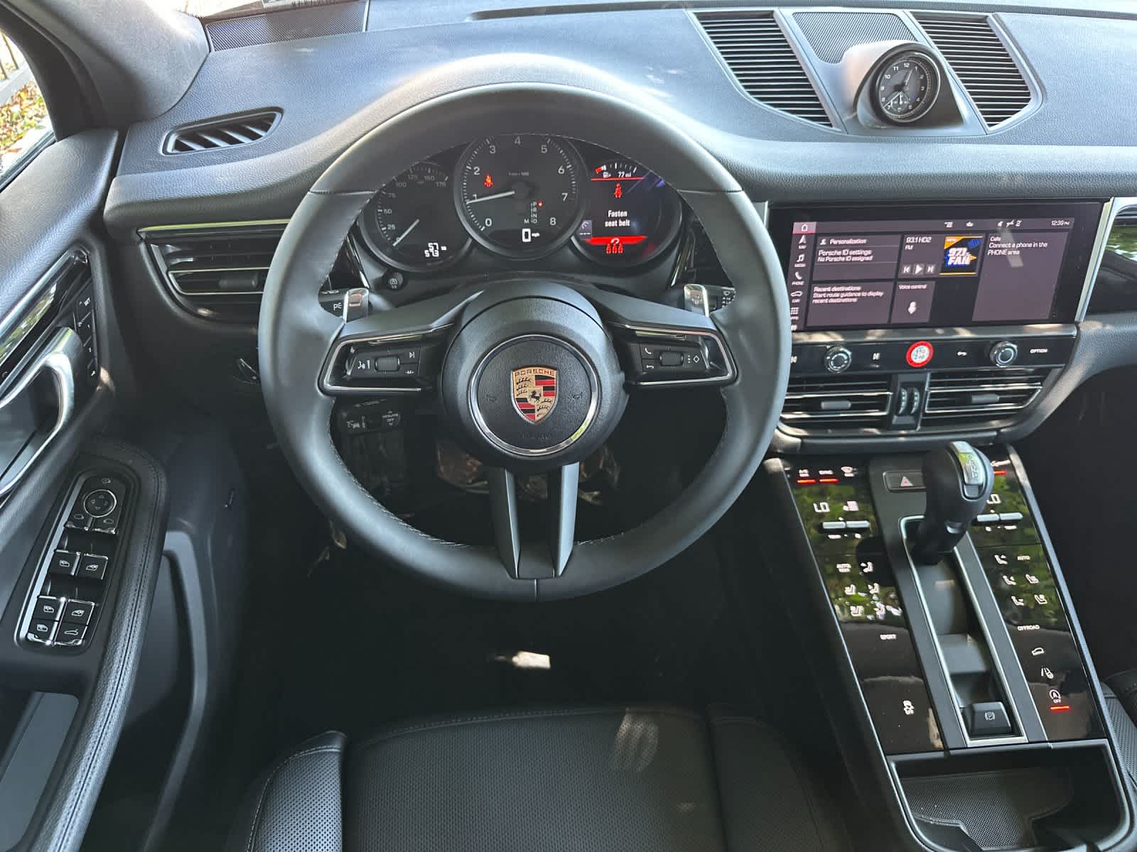 2025 Porsche Macan Macan