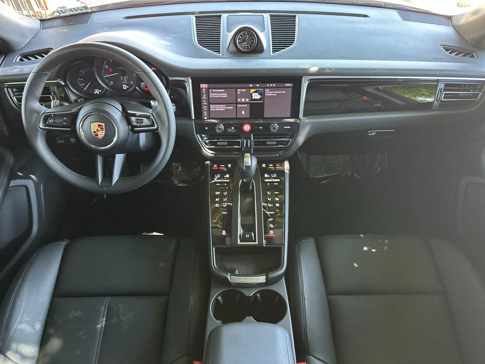 2025 Porsche Macan Macan
