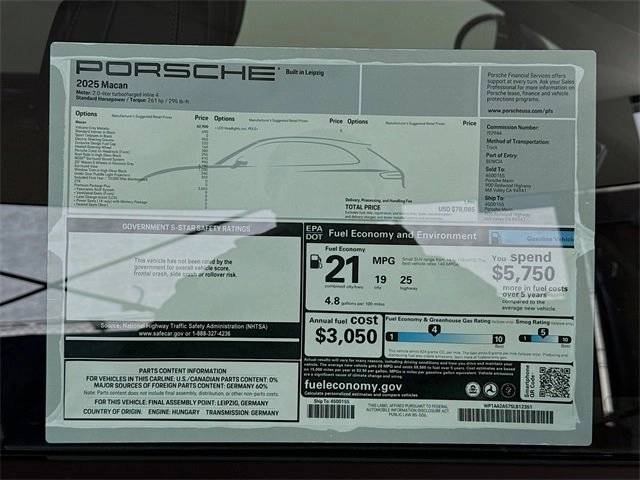 2025 Porsche Macan Base
