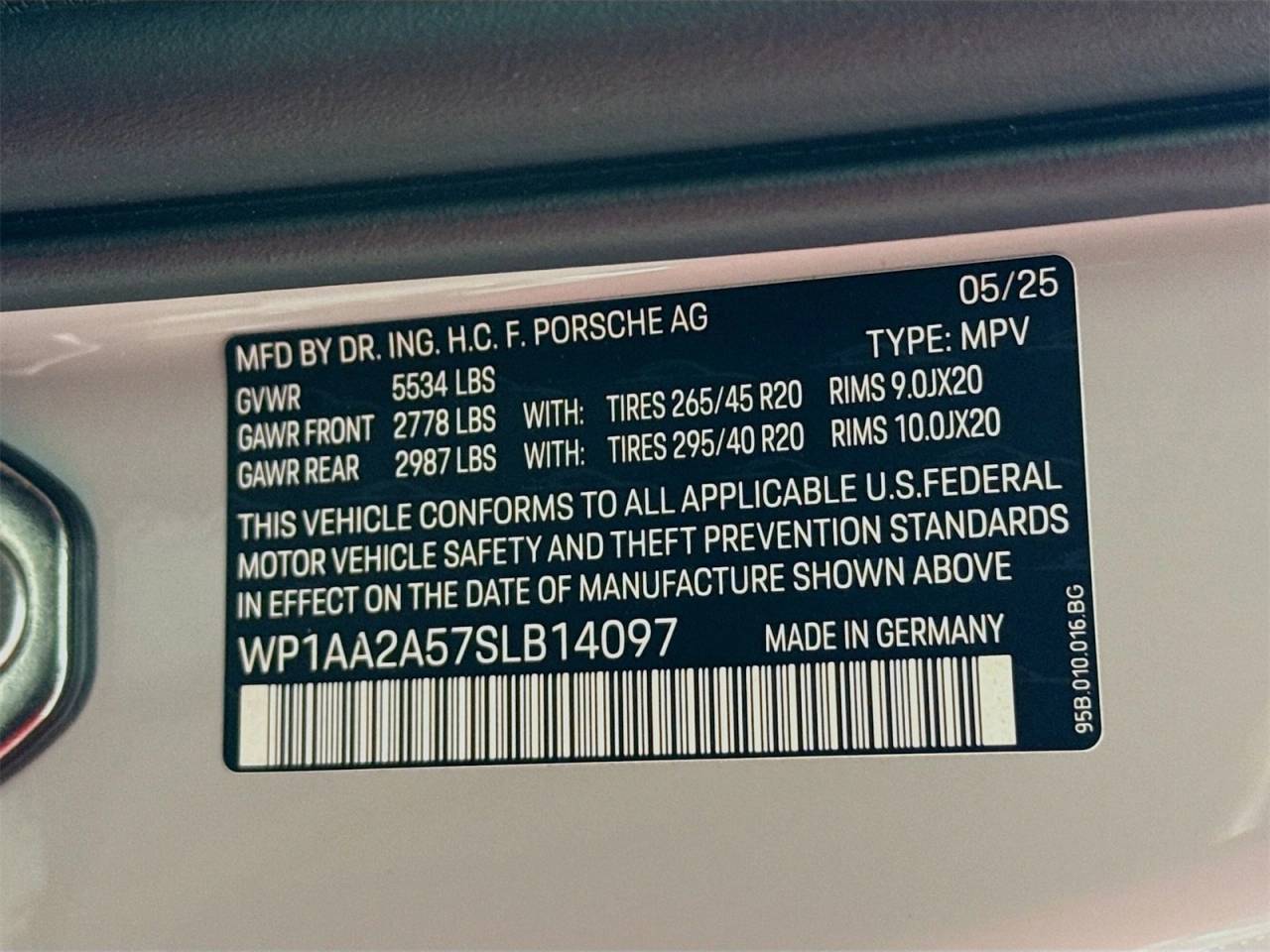 2025 Porsche Macan Macan