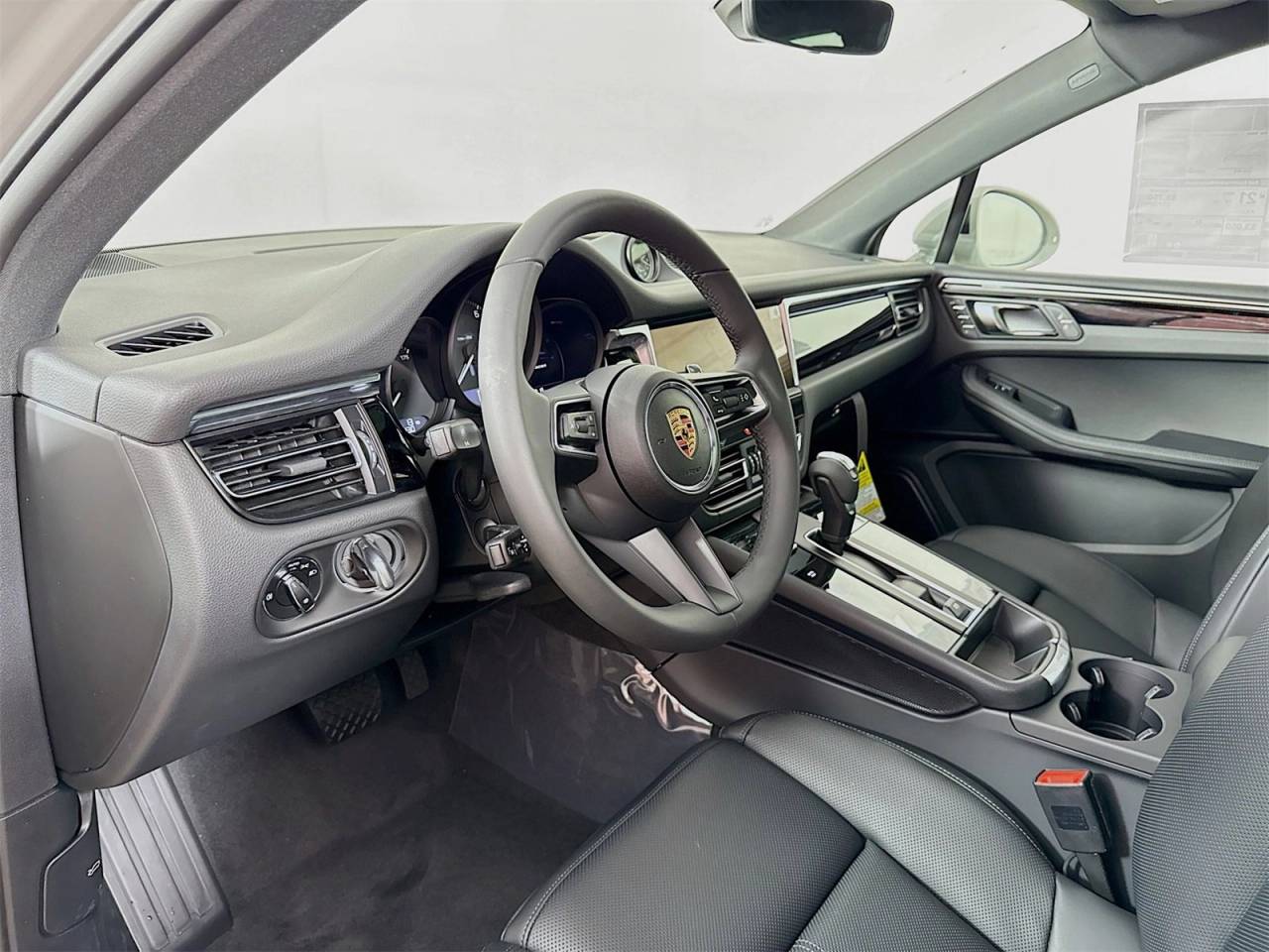 2025 Porsche Macan Macan