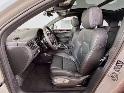 2025 Porsche Macan Macan