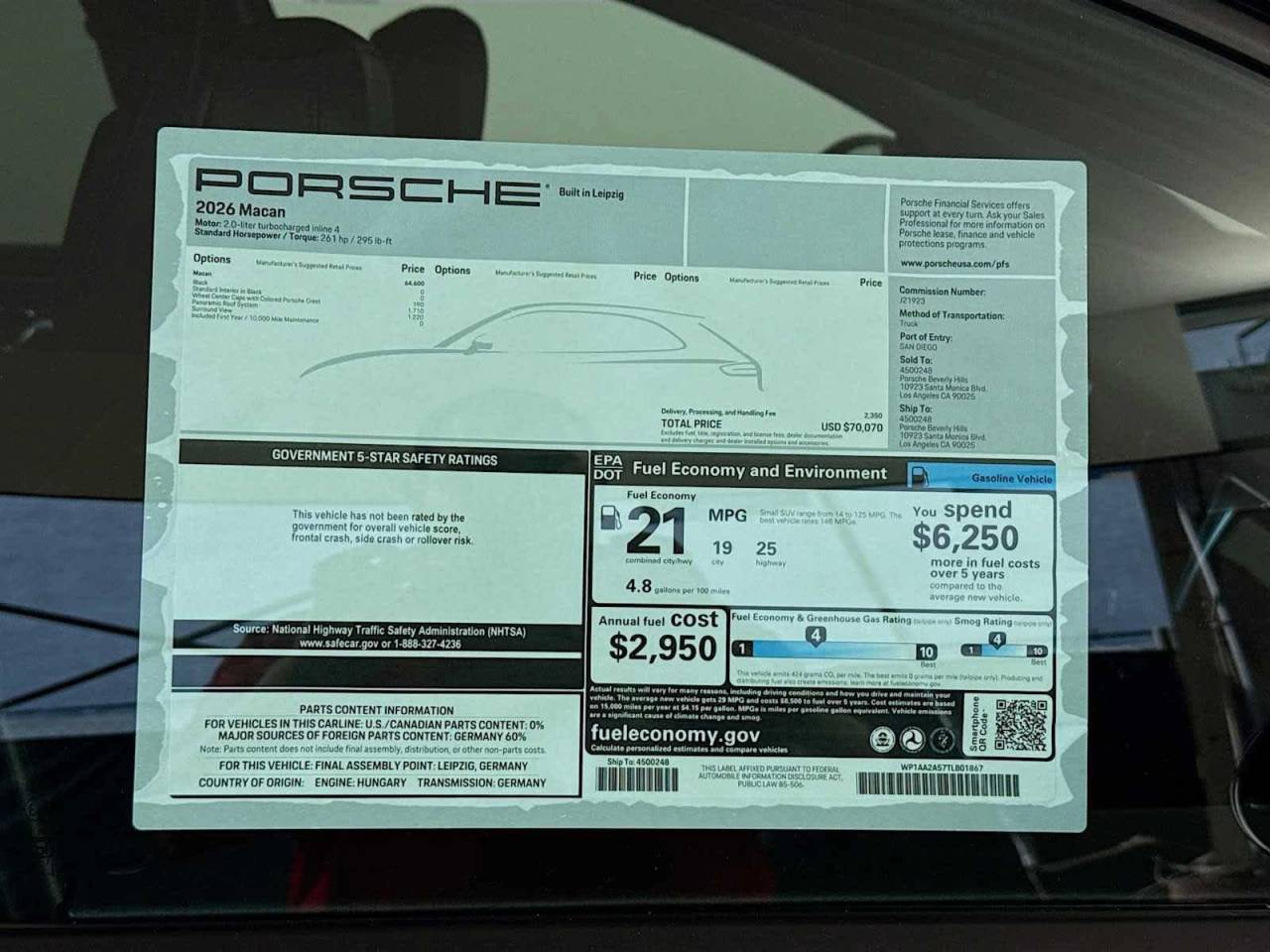 2026 Porsche Macan Base