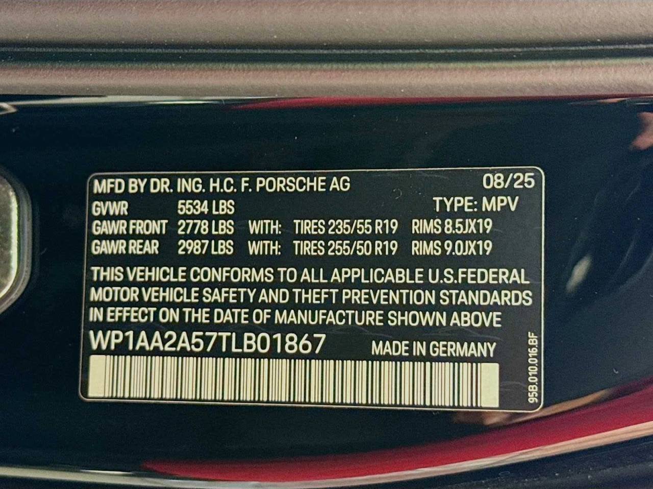 2026 Porsche Macan Macan
