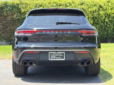 2026 Porsche Macan Macan