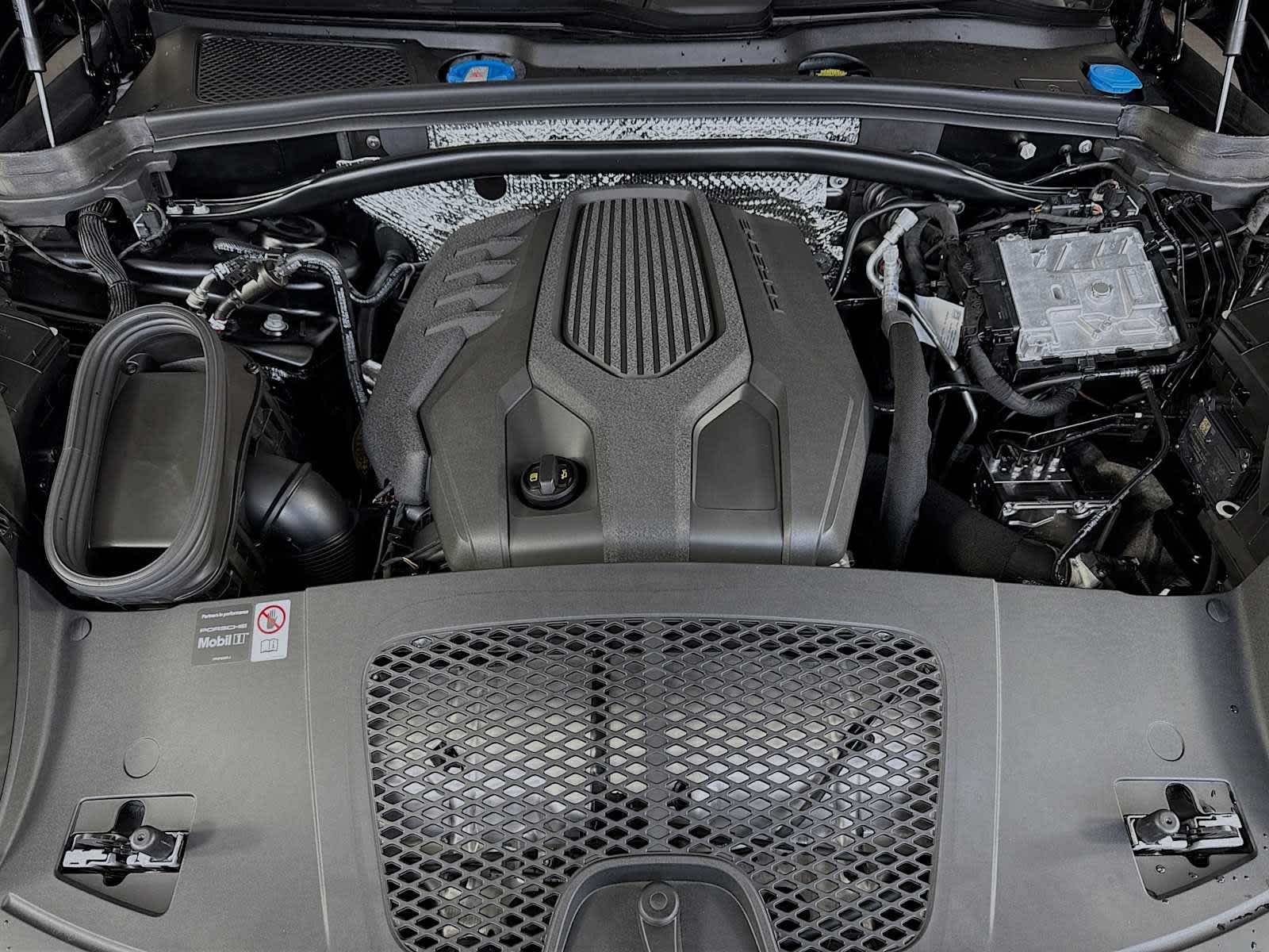 2026 Porsche Macan T