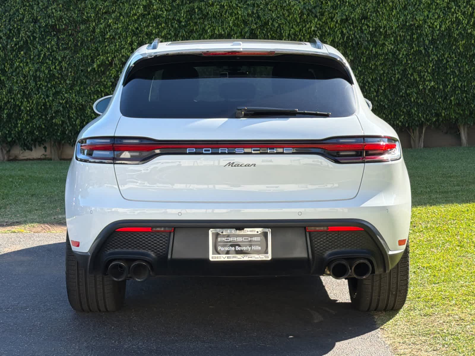 2026 Porsche Macan Macan