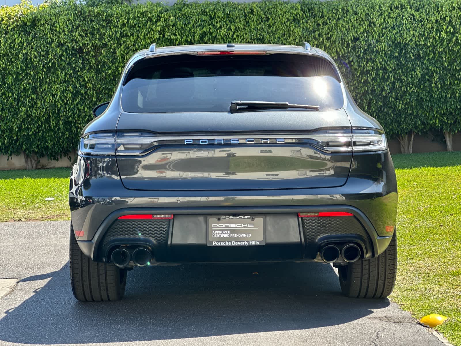 2026 Porsche Macan Macan