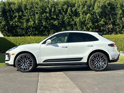 2026 Porsche Macan AWD