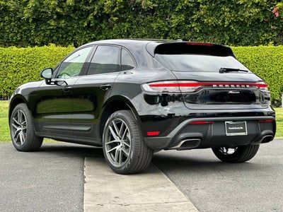 2026 Porsche Macan Macan