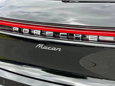 2026 Porsche Macan Macan