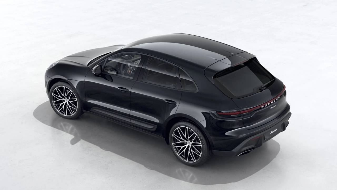 2026 Porsche Macan AWD