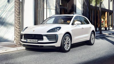 2026 Porsche Macan Base