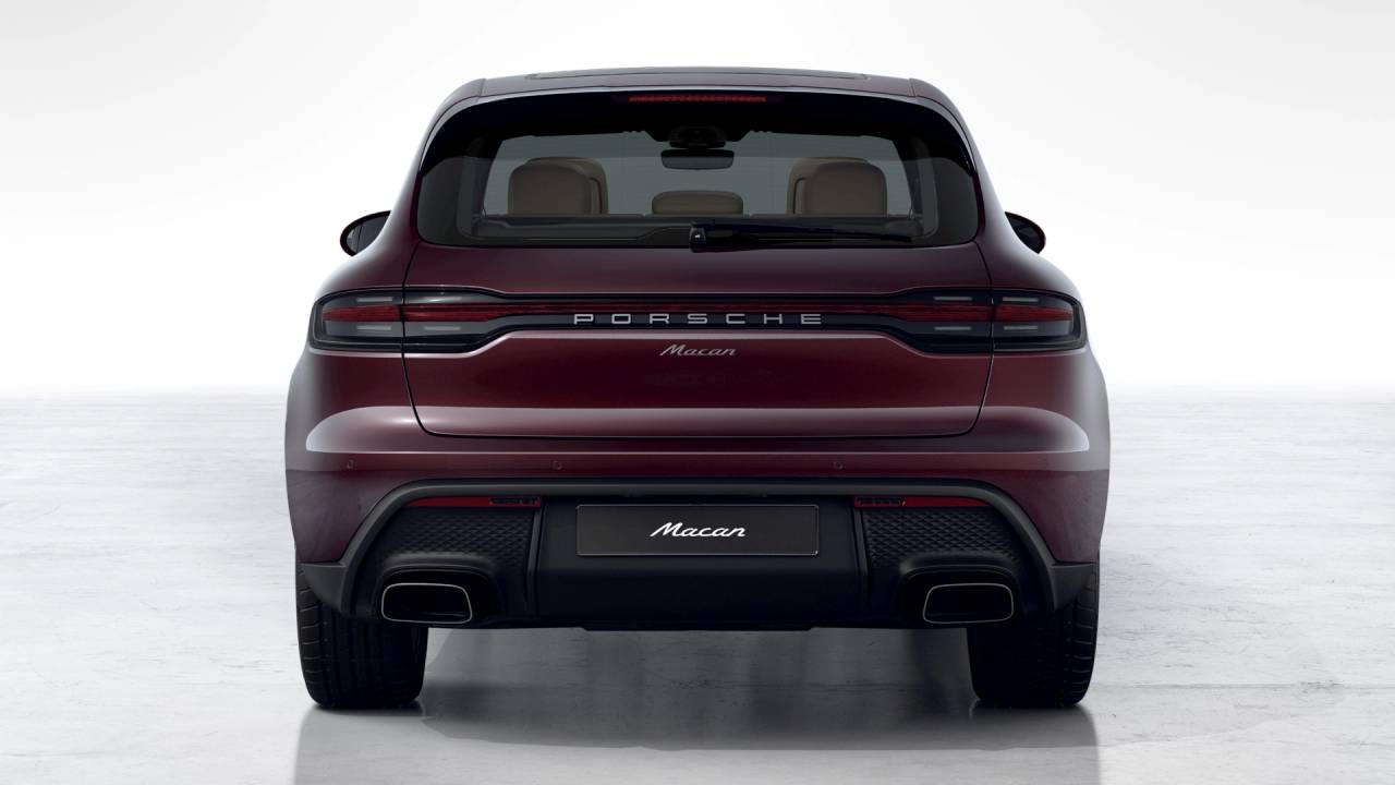 2026 Porsche Macan AWD