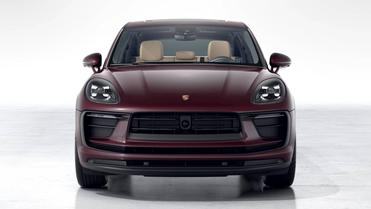 2026 Porsche Macan AWD