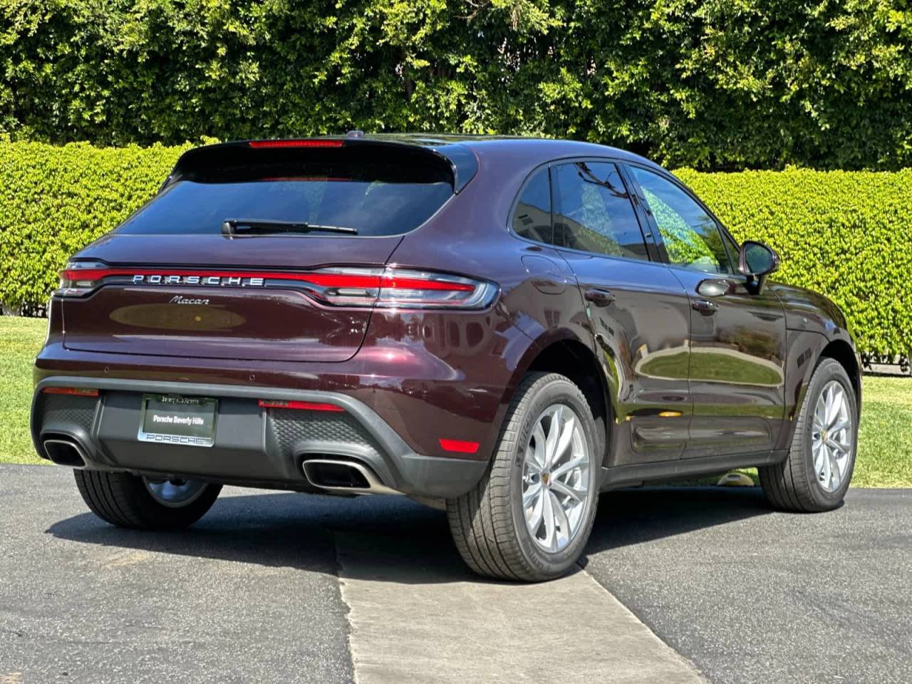 2026 Porsche Macan Macan