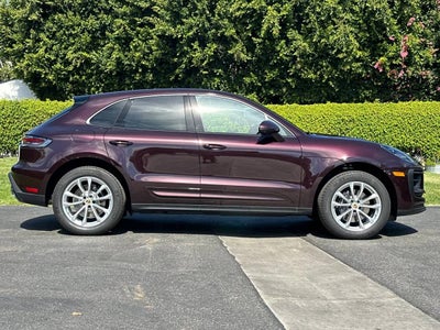 2026 Porsche Macan Macan