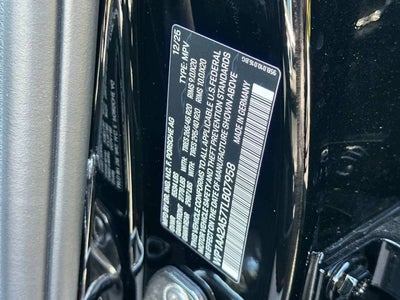 2026 Porsche Macan Base