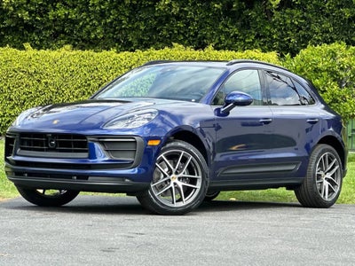 2026 Porsche Macan Base