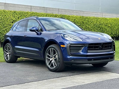 2026 Porsche Macan Base
