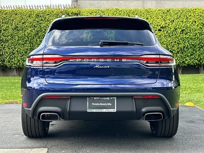 2026 Porsche Macan Base