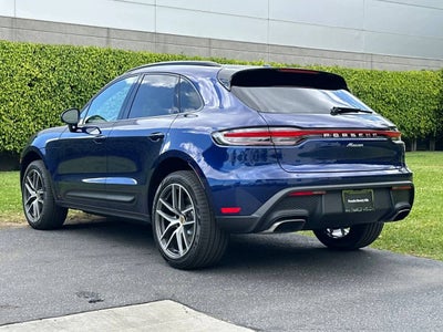 2026 Porsche Macan Base