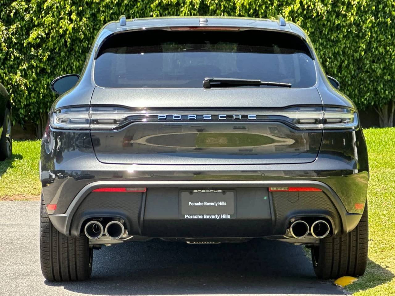 2026 Porsche Macan Macan