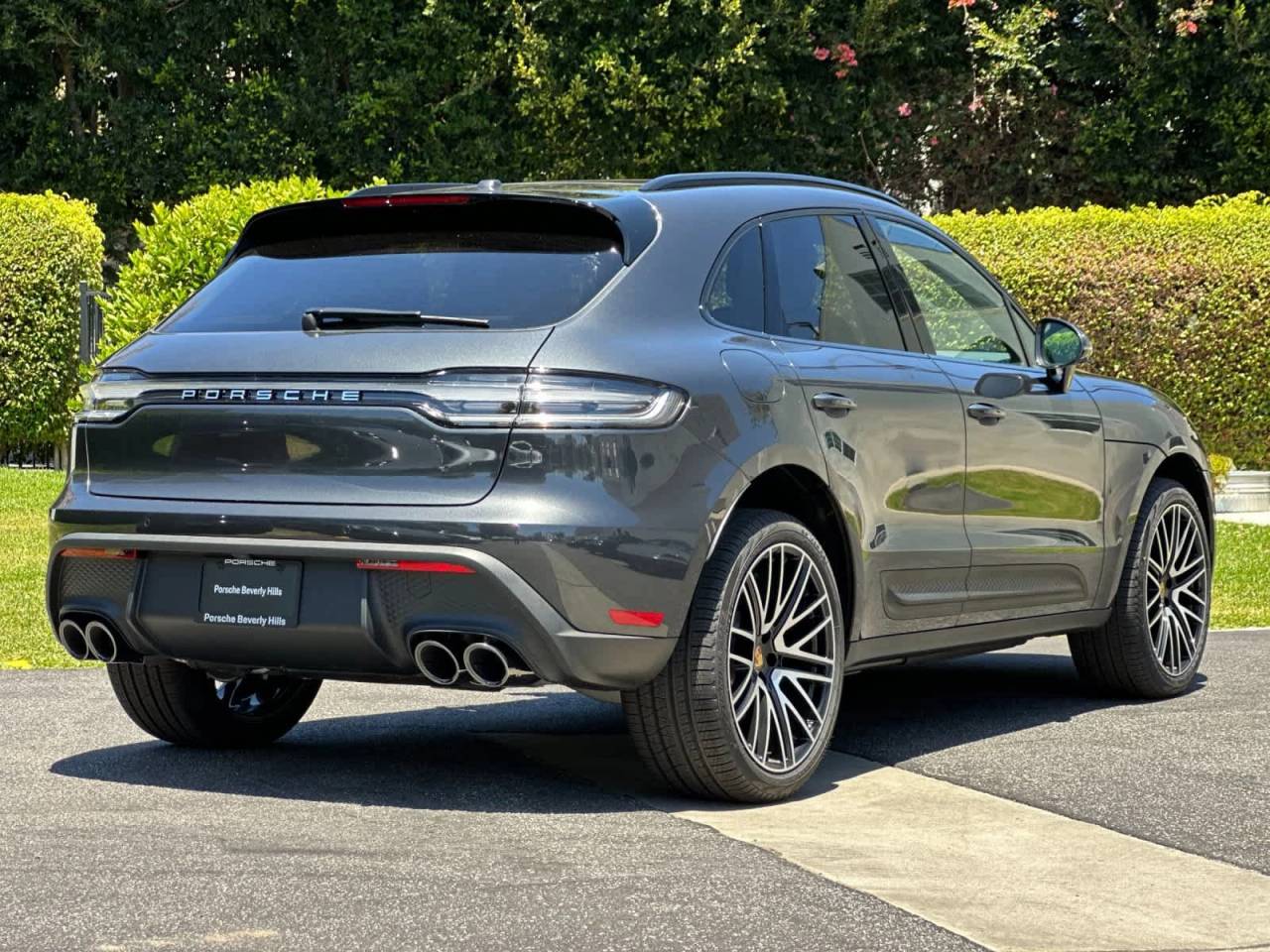 2026 Porsche Macan Macan