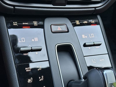 2026 Porsche Macan Macan T