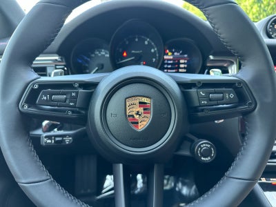 2026 Porsche Macan Macan T