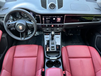 2026 Porsche Macan Macan T