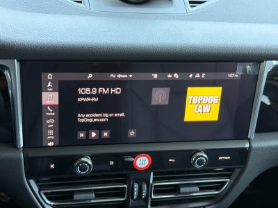 2026 Porsche Macan Macan