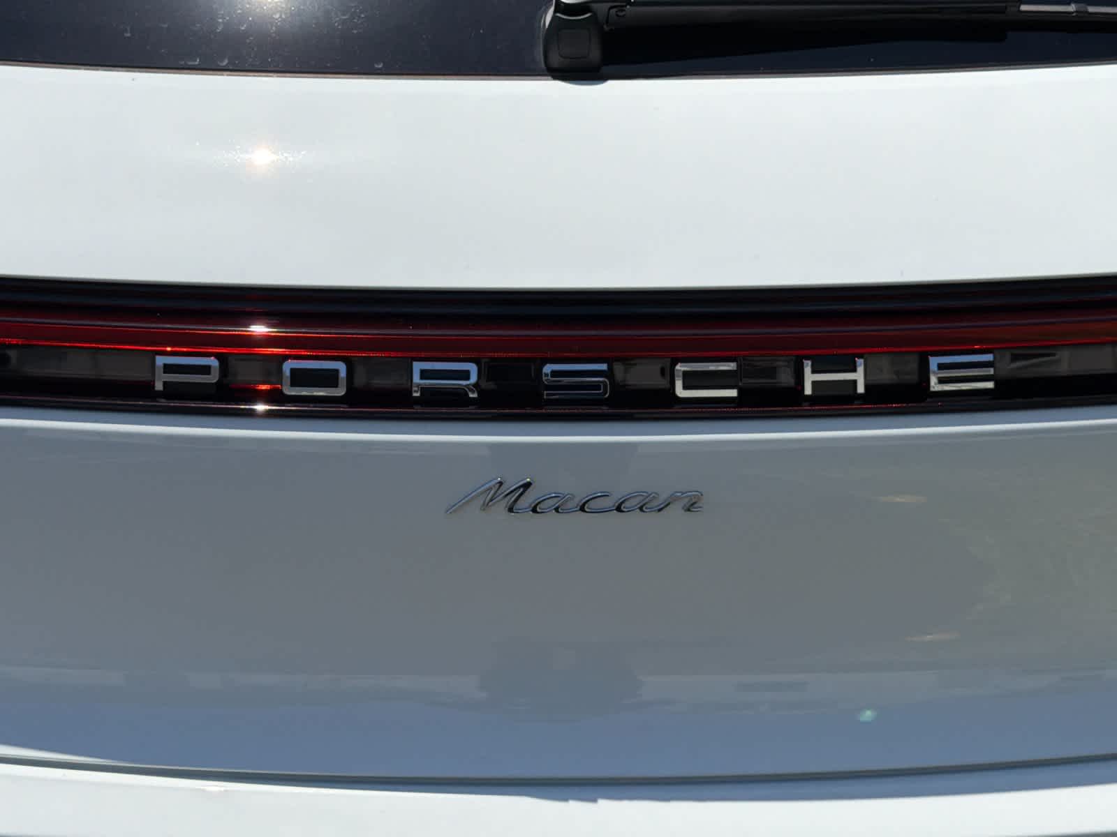 2026 Porsche Macan Macan