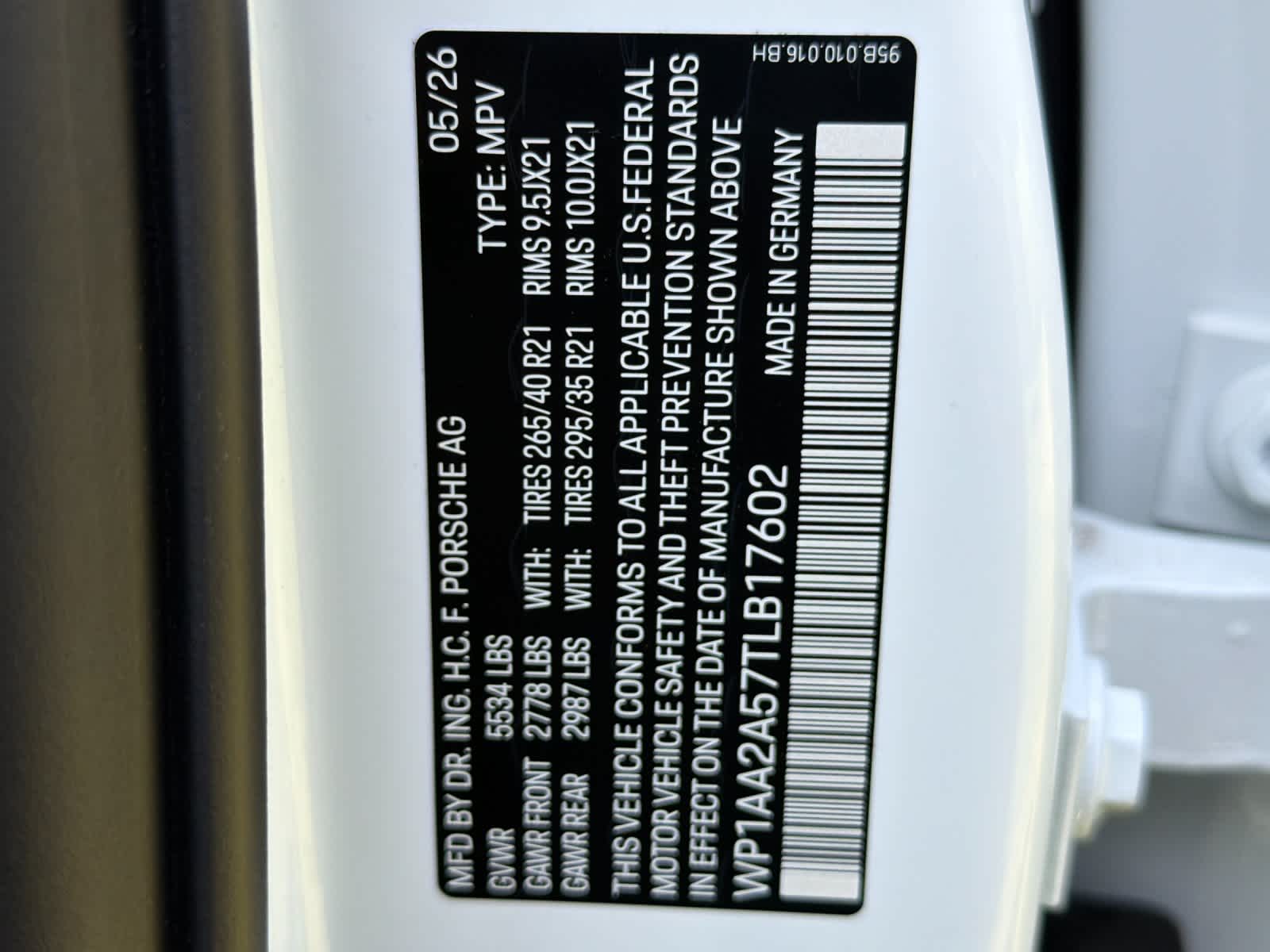 2026 Porsche Macan Macan