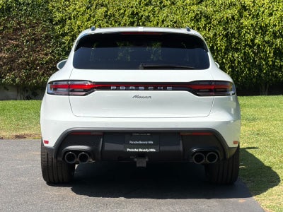 2026 Porsche Macan Macan
