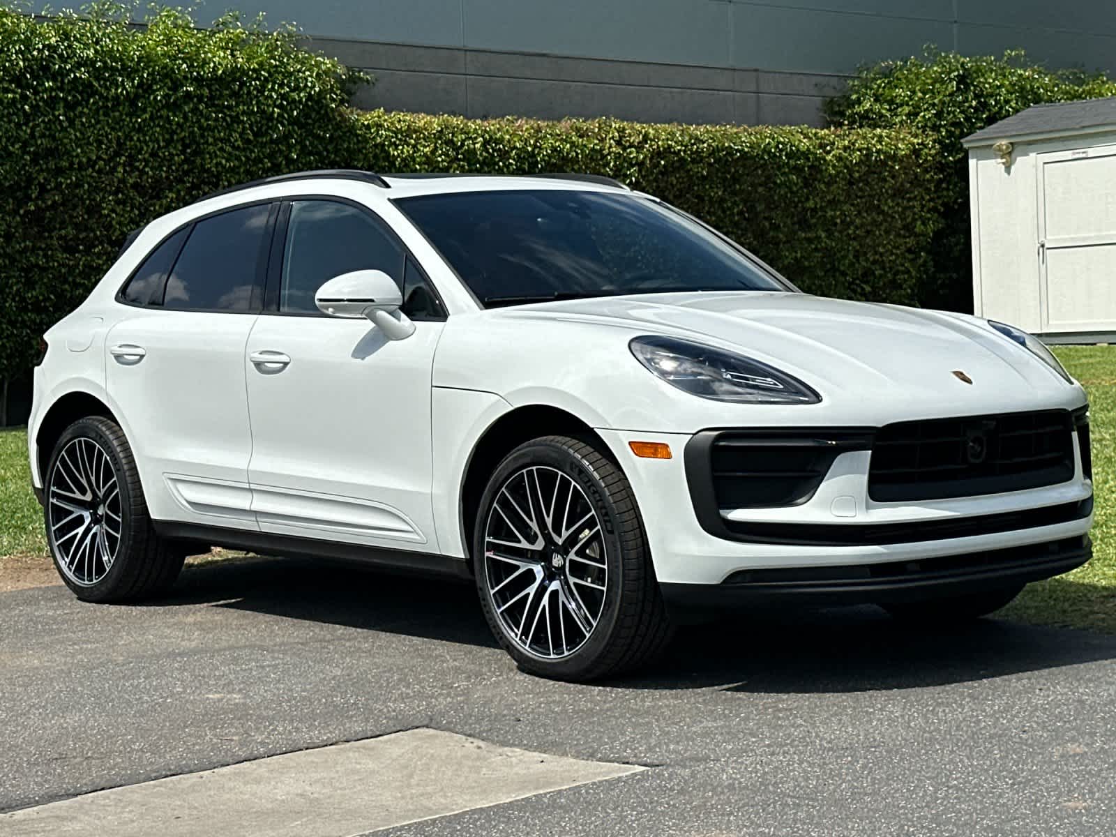 2026 Porsche Macan Macan